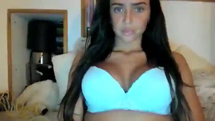 2025/03/03/mfc-naughtygal22-20-38-41