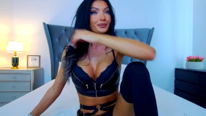 Karina_Smith