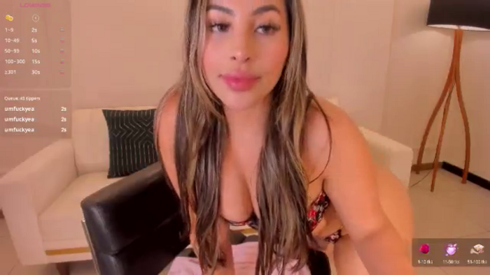 MiaRobertsX