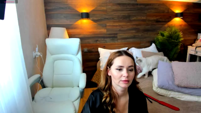 Alizee_Spicy