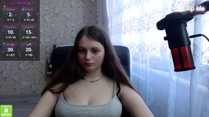 Nana_Hot