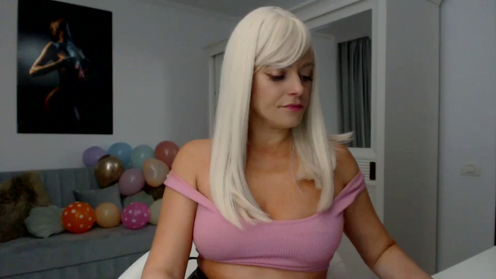 awesomeblonde