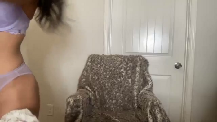 torireigns1