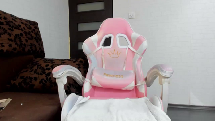 Britney_Charm