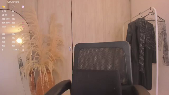 holy_blonde