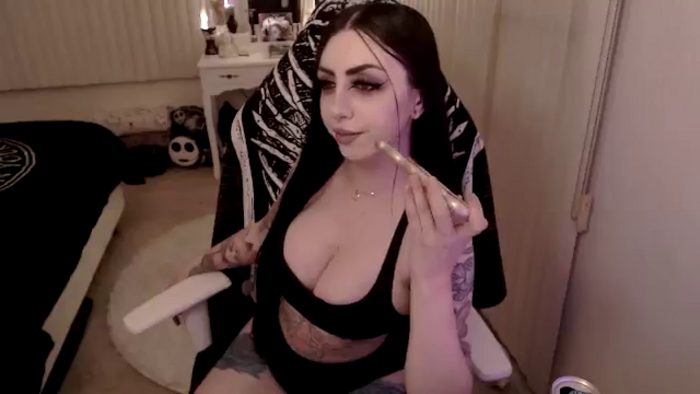wednesdaybae