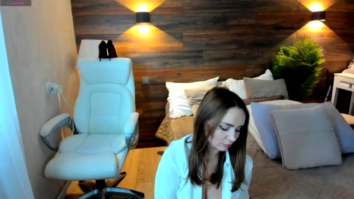 Alizee_Spicy