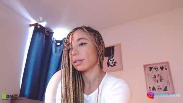 Annie_es
