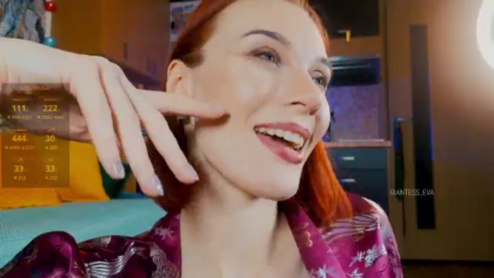Giantess_Eva