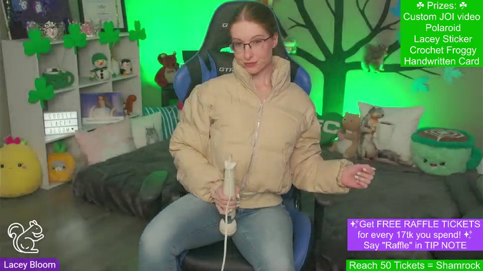 LaceyBloom