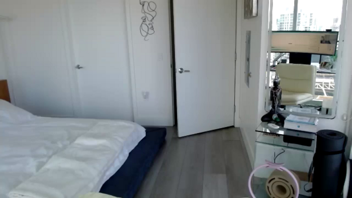 Minnie_B00M