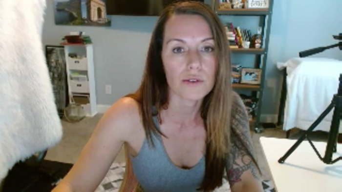ellakane699