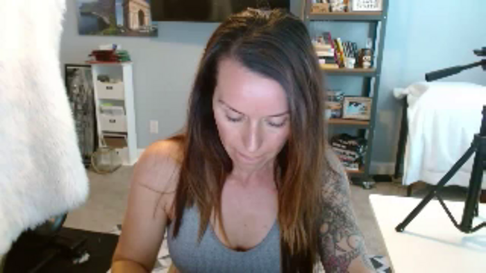 ellakane699