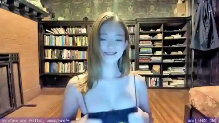 2025/03/14/mfc-beeautynsfw-04-39-48