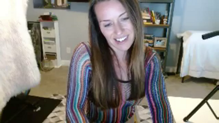 ellakane699