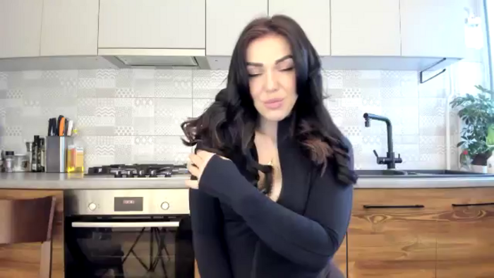 MissNelly_