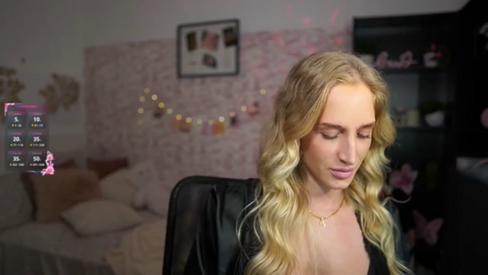 NicoletteShea