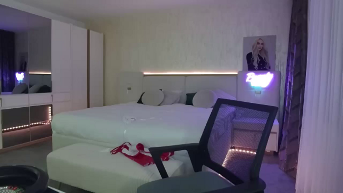 BlondeIsBack