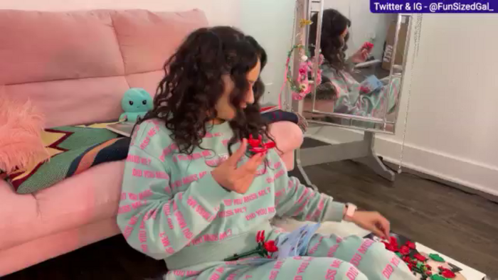FunSizedGal