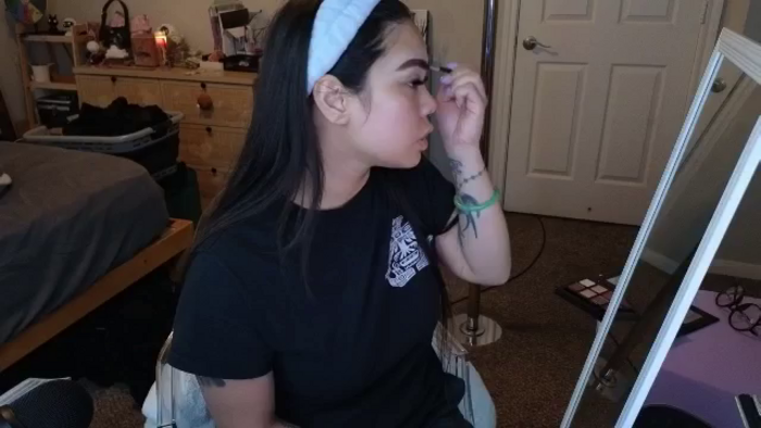 dolllface