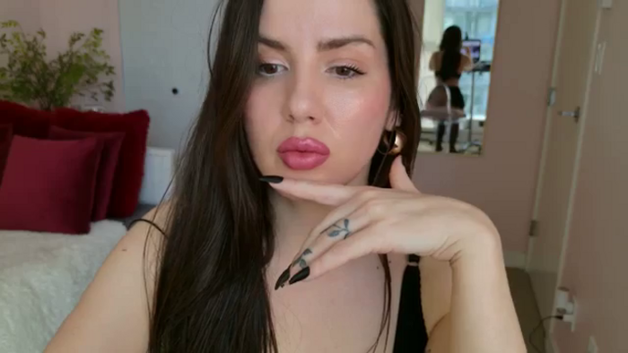 BellaBaxter