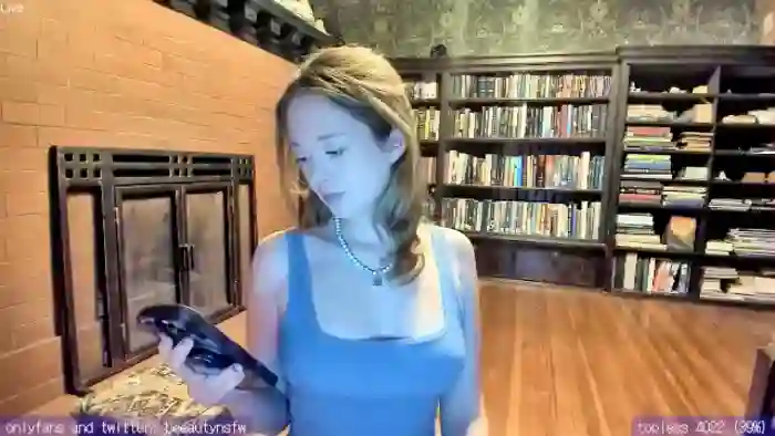 2025/03/19/mfc-beeautynsfw-01-15-24