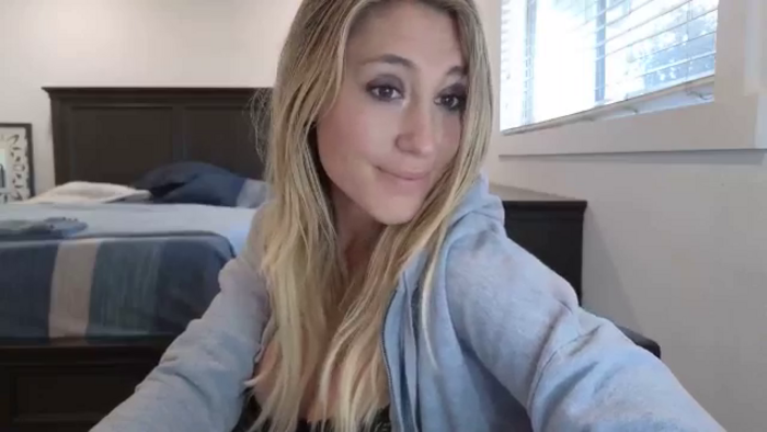 blond_milf
