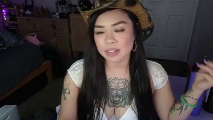 dolllface