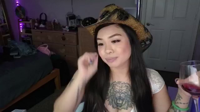 dolllface