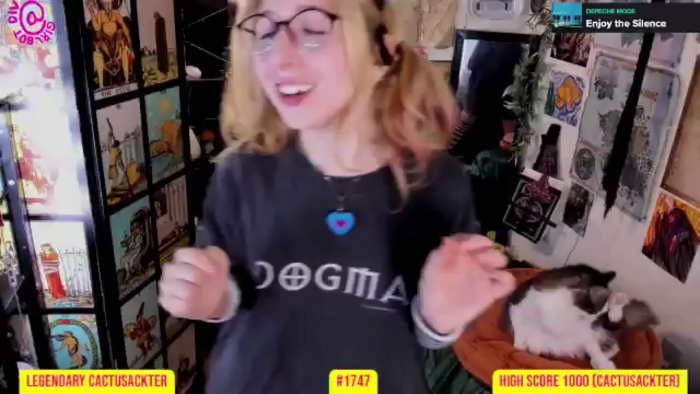 GirlbotDiv
