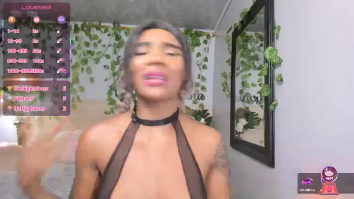 Nadiabenz_