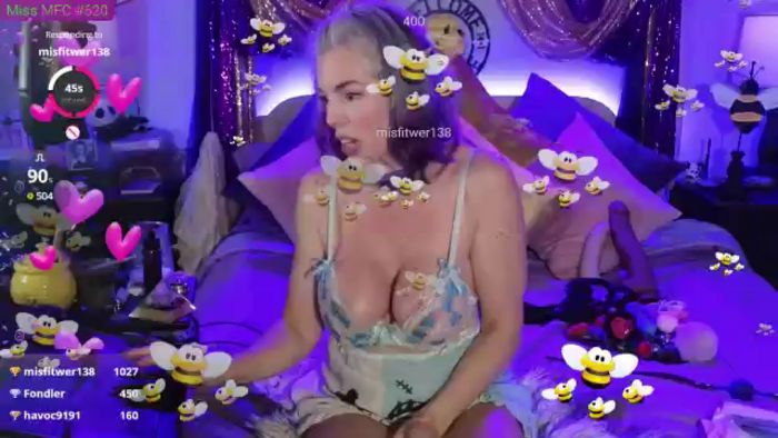 LadyBeeTrixxx