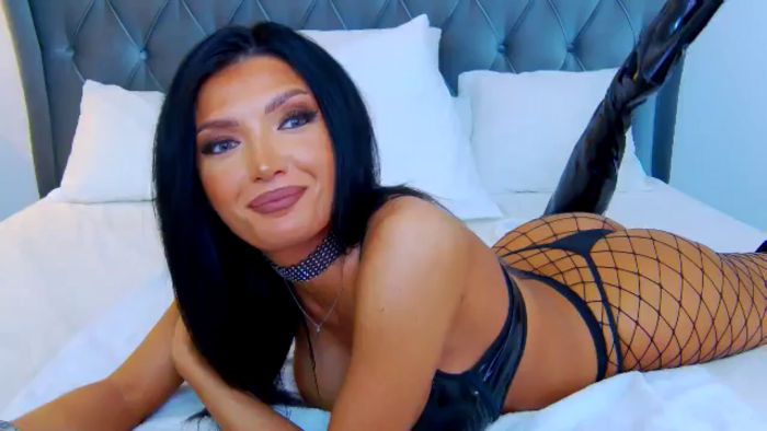 Karina_Smith