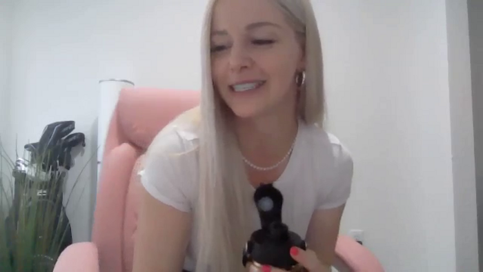 SensualSarah1