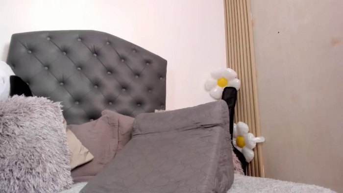 WhitneyR