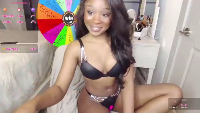 AaliyahT
