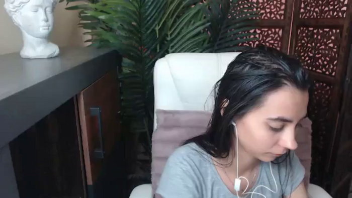 Tiny_kate