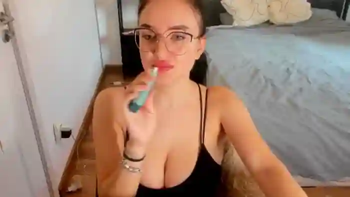 2025/04/01/mfc-yourbustygirl-07-13-11
