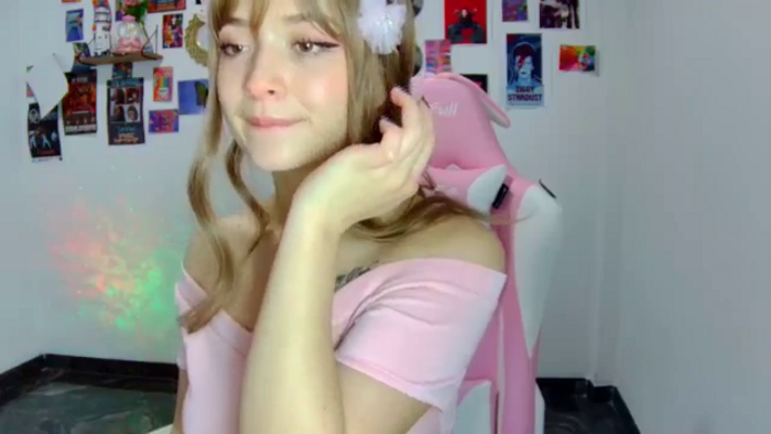 CarolineJames