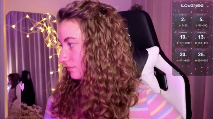 Lady_Curls