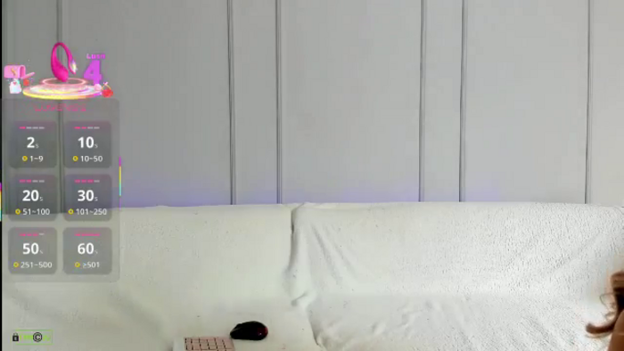 ShyEyesBlondy