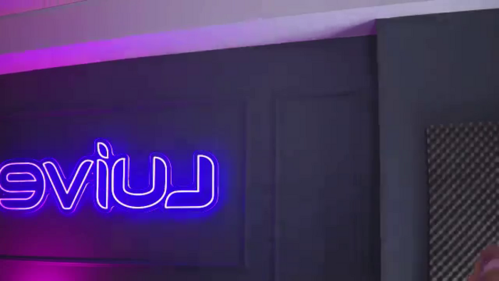 RaquelleVon