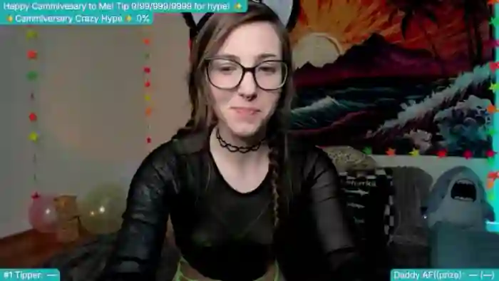 2025/04/04/mfc-thesharkqueen-23-12-55