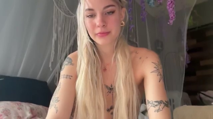 annieangel18