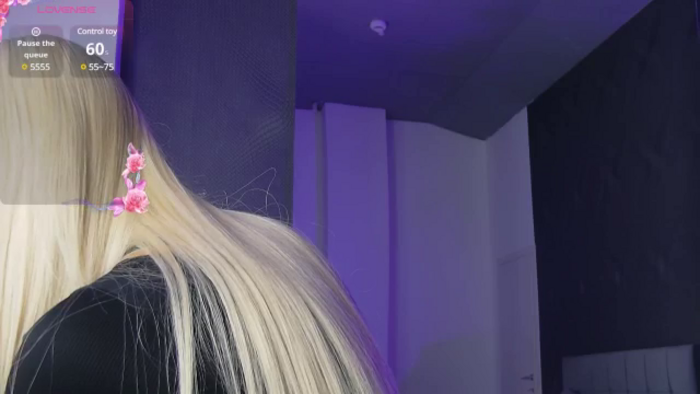 Shayblonde
