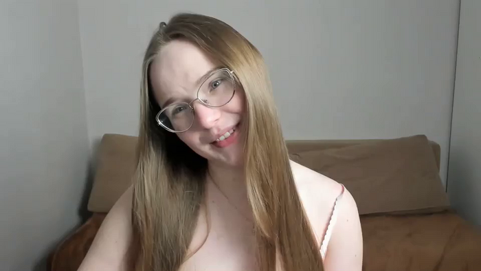 Shy_Melany