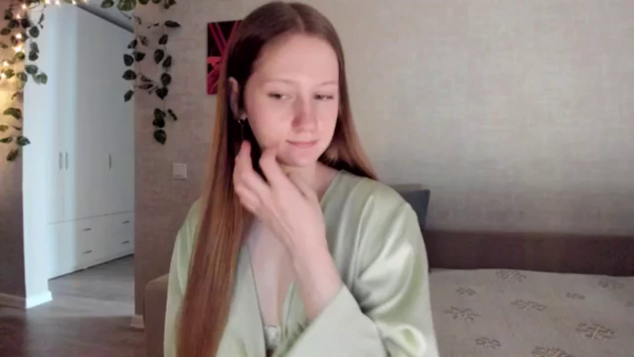 girlyAlicey