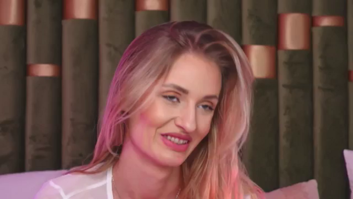 AmeliaAngelx