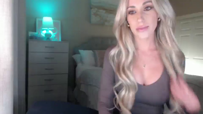 Queen_bambii