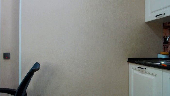 Ari_Honey